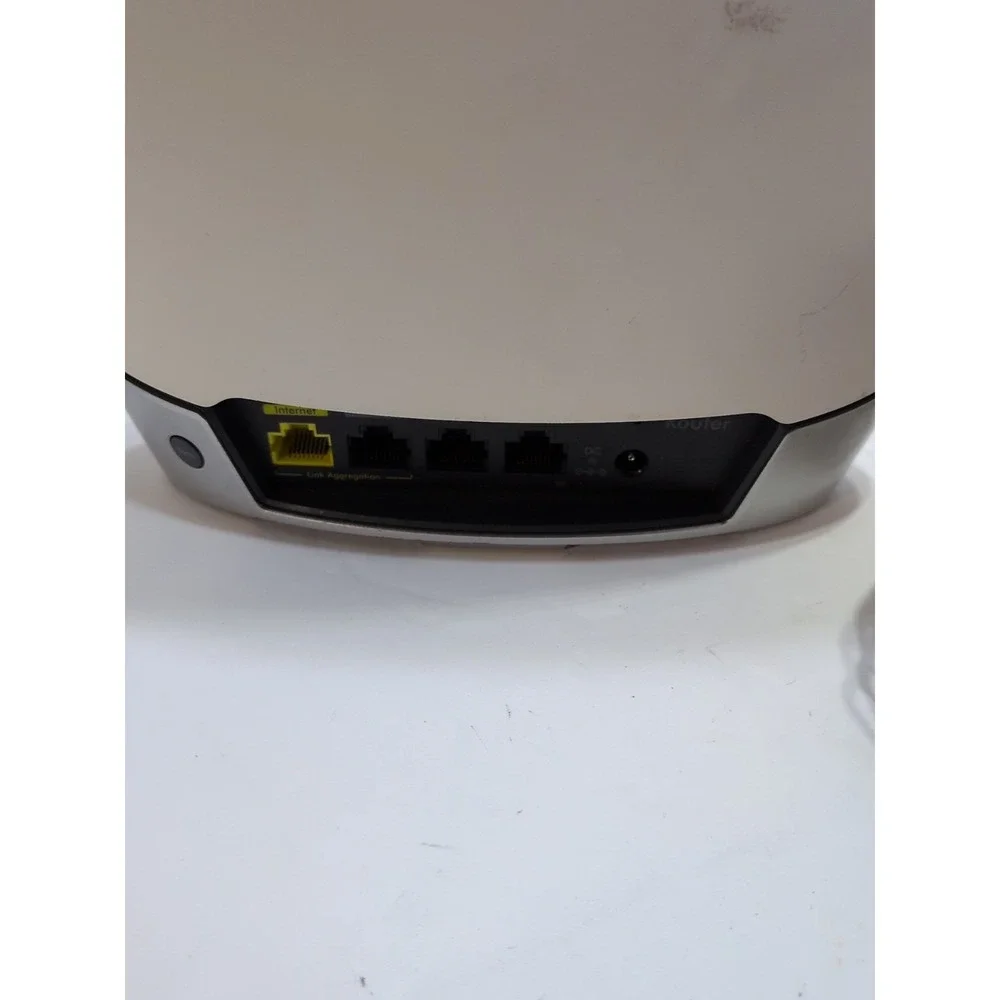 NETGEAR Orbi RBR750 Tri-band Mesh WiFi-6 Router AX4200 (ROUTER) - Picture 6 of 7